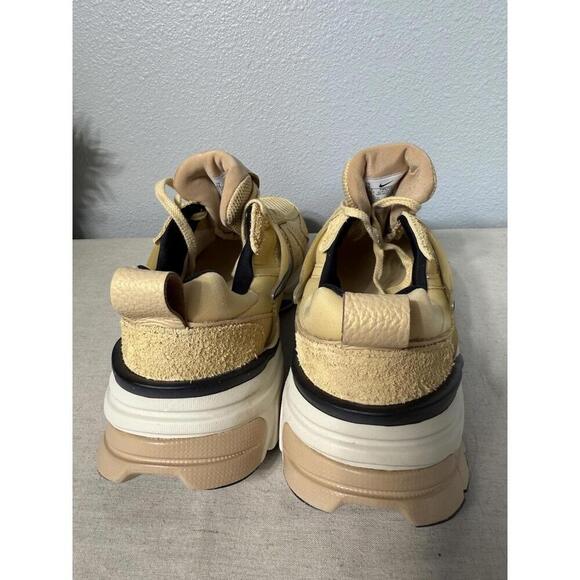 Size Woman 12 , Men 10.5 - Nike V2K Run Sesame W - Picture 6 of 9